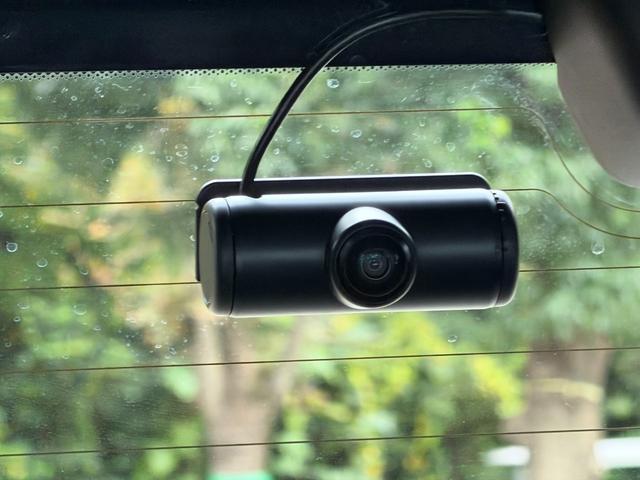 ステップワゴン e:HEVスパーダプレミアムライン 禁煙・ドラレコ・障害物センサー・11.4インチ純ナビ・Bluetooth・ホンダコネクト・マルチビューカメラ・ETC・オットマン・パドルシフト・AW マルチカメラ Wエアコン 両側自動ドア Fセグ(34枚目)