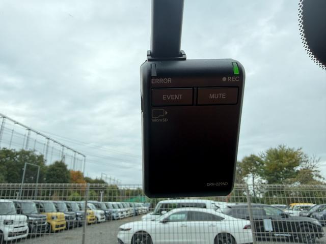 ステップワゴン e:HEVスパーダプレミアムライン 禁煙・ドラレコ・障害物センサー・11.4インチ純ナビ・Bluetooth・ホンダコネクト・マルチビューカメラ・ETC・オットマン・パドルシフト・AW マルチカメラ Wエアコン 両側自動ドア Fセグ(35枚目)