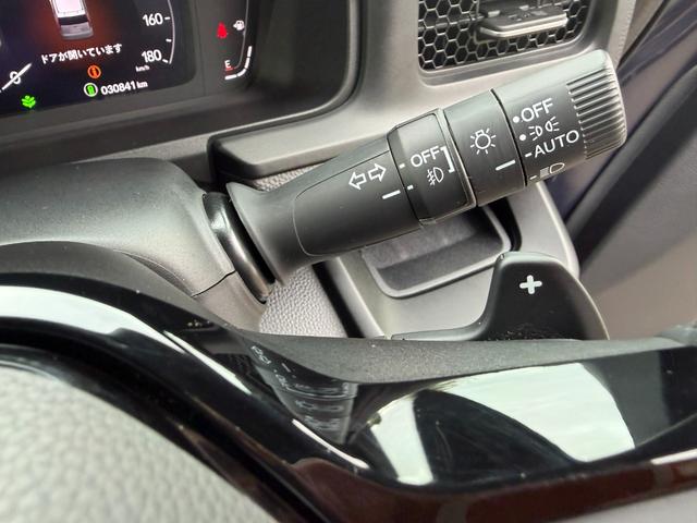 ステップワゴン e:HEVスパーダプレミアムライン 禁煙・ドラレコ・障害物センサー・11.4インチ純ナビ・Bluetooth・ホンダコネクト・マルチビューカメラ・ETC・オットマン・パドルシフト・AW マルチカメラ Wエアコン 両側自動ドア Fセグ(44枚目)