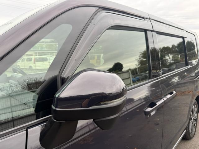 ステップワゴン e:HEVスパーダプレミアムライン 禁煙・ドラレコ・障害物センサー・11.4インチ純ナビ・Bluetooth・ホンダコネクト・マルチビューカメラ・ETC・オットマン・パドルシフト・AW マルチカメラ Wエアコン 両側自動ドア Fセグ(80枚目)