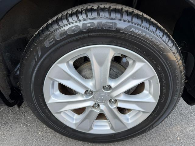 フィットハイブリッド ナビプレミアムセレクション　ワンオーナー・純ナビＴＶ・インターナビ・Ｒカメラ・ＥＴＣ・スマートキー・ＨＩＤ・クルコン・ＡＷ・シートヒーター　エアコン　運転席エアバッグ　ＤＶＤ再生　キーフリー　ワンセグ　パワーウィンドウ　Ｂカメラ（65枚目）