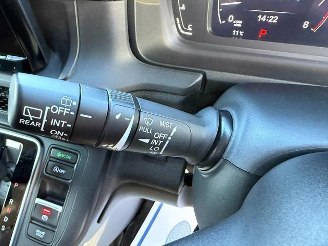 ステップワゴン エアー 禁煙・ワンオーナー・ドラレコ・障害物センサー・8インチ純ナビTV・Bluetooth・ホンダコネクト・Rカメラ・ETC・AW・両パワスラ 盗難防止システム 1オナ TURBO 踏み間違い防止 記録簿(42枚目)