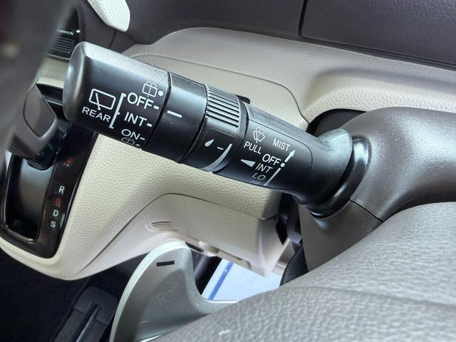 N-BOX G・EXターボホンダセンシング 禁煙・ワンオーナー・外ナビTV・Bluetooth・Rカメラ・ETC・LED・オートハイビーム・両パワスラ・スマートキー 左右パワースライドドア 後カメラ 1オーナ DVD再生可 ターボ フルセグ(41枚目)