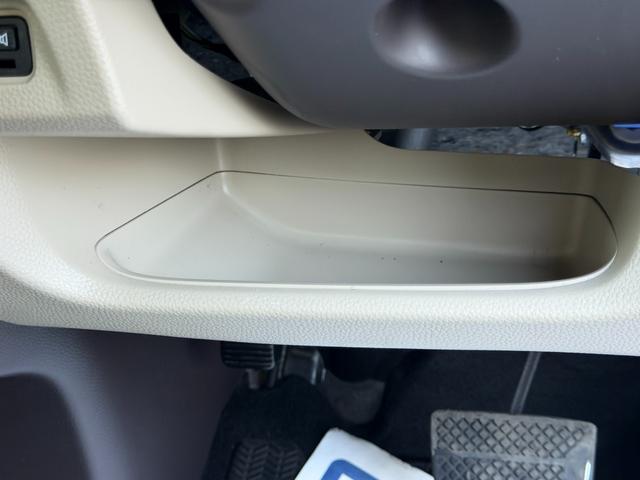 N-BOX G・EXターボホンダセンシング 禁煙・ワンオーナー・外ナビTV・Bluetooth・Rカメラ・ETC・LED・オートハイビーム・両パワスラ・スマートキー 左右パワースライドドア 後カメラ 1オーナ DVD再生可 ターボ フルセグ(53枚目)