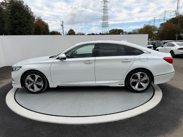 アコード ＥＸ　ワンオーナー・ＨｏｎｄａＳＥＮＳＩＮＧ・ドラレコ・障害物センサー・純ナビＴＶ・Ｂｌｕｅｔｏｏｔｈ・インターナビ・Ｒカメラ・ＥＴＣ・サンルーフ・革シート・スマートキー・ＬＥＤ・オートハイビーム・ＡＷ（29枚目）