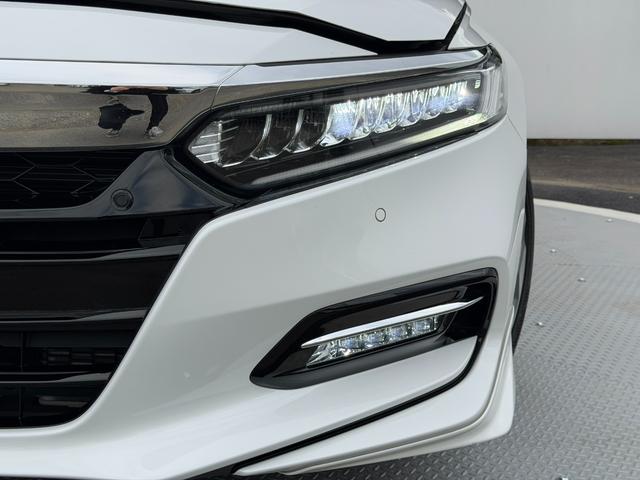 アコード ＥＸ　ワンオーナー・ＨｏｎｄａＳＥＮＳＩＮＧ・ドラレコ・障害物センサー・純ナビＴＶ・Ｂｌｕｅｔｏｏｔｈ・インターナビ・Ｒカメラ・ＥＴＣ・サンルーフ・革シート・スマートキー・ＬＥＤ・オートハイビーム・ＡＷ（30枚目）