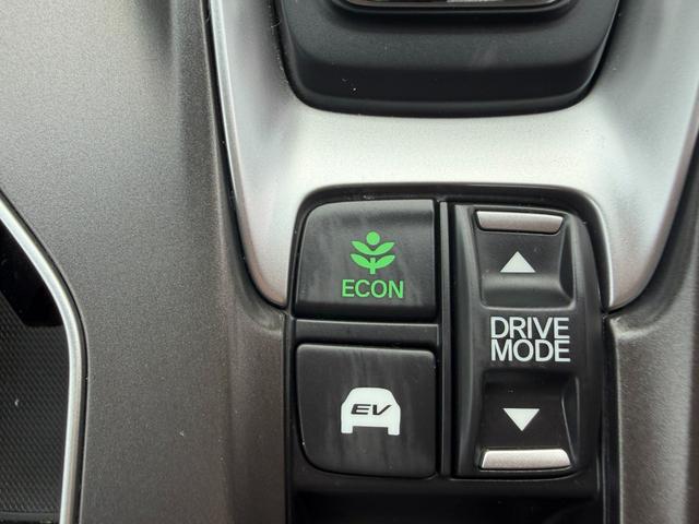 アコード ＥＸ　ワンオーナー・ＨｏｎｄａＳＥＮＳＩＮＧ・ドラレコ・障害物センサー・純ナビＴＶ・Ｂｌｕｅｔｏｏｔｈ・インターナビ・Ｒカメラ・ＥＴＣ・サンルーフ・革シート・スマートキー・ＬＥＤ・オートハイビーム・ＡＷ（52枚目）