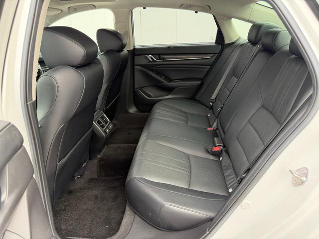 アコード ＥＸ　ワンオーナー・ＨｏｎｄａＳＥＮＳＩＮＧ・ドラレコ・障害物センサー・純ナビＴＶ・Ｂｌｕｅｔｏｏｔｈ・インターナビ・Ｒカメラ・ＥＴＣ・サンルーフ・革シート・スマートキー・ＬＥＤ・オートハイビーム・ＡＷ（66枚目）