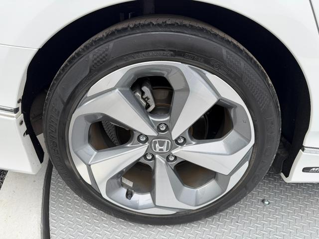 アコード ＥＸ　ワンオーナー・ＨｏｎｄａＳＥＮＳＩＮＧ・ドラレコ・障害物センサー・純ナビＴＶ・Ｂｌｕｅｔｏｏｔｈ・インターナビ・Ｒカメラ・ＥＴＣ・サンルーフ・革シート・スマートキー・ＬＥＤ・オートハイビーム・ＡＷ（71枚目）