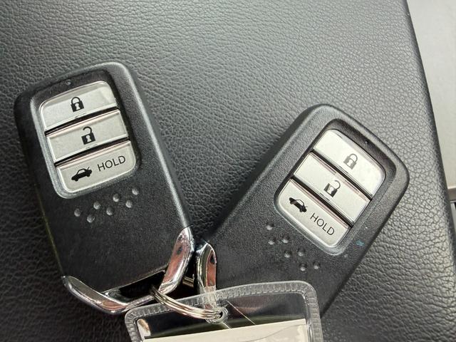 アコード ＥＸ　ワンオーナー・ＨｏｎｄａＳＥＮＳＩＮＧ・ドラレコ・障害物センサー・純ナビＴＶ・Ｂｌｕｅｔｏｏｔｈ・インターナビ・Ｒカメラ・ＥＴＣ・サンルーフ・革シート・スマートキー・ＬＥＤ・オートハイビーム・ＡＷ（76枚目）