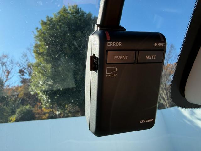 ステップワゴン e:HEVエアー ワンオーナー・HondaSENSING・ドラレコ・障害物センサー・9インチ純ナビTV・Bluetooth・ホンダコネクト・Rカメラ・ETC・両パワスラ・LED・オートハイビーム・AW 前後誤発進抑制(6枚目)