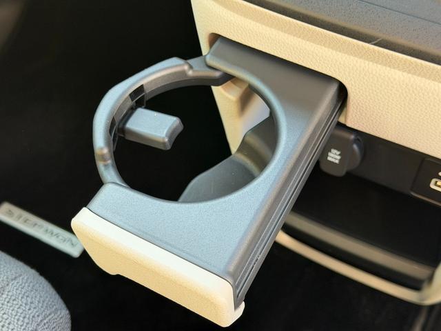 ステップワゴン e:HEVエアー ワンオーナー・HondaSENSING・ドラレコ・障害物センサー・9インチ純ナビTV・Bluetooth・ホンダコネクト・Rカメラ・ETC・両パワスラ・LED・オートハイビーム・AW 前後誤発進抑制(58枚目)
