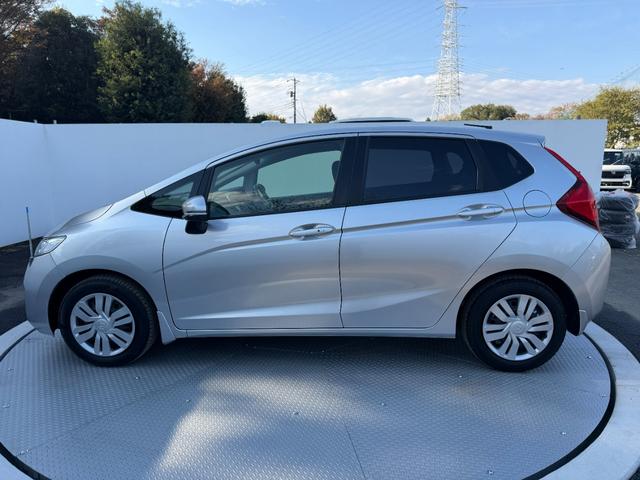 フィット 15XL ワンオーナー・あんしんパッケージ・ドラレコ・純ナビTV・Bluetooth・インターナビ・ETC・スマートキー・LED ドライブレコーダー LEDヘッド 1セグTV オートエアコン DVD ABS(29枚目)