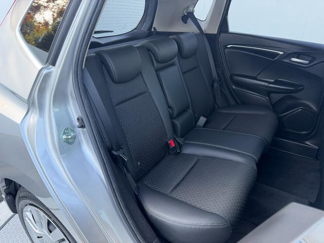 フィット 15XL ワンオーナー・あんしんパッケージ・ドラレコ・純ナビTV・Bluetooth・インターナビ・ETC・スマートキー・LED ドライブレコーダー LEDヘッド 1セグTV オートエアコン DVD ABS(52枚目)