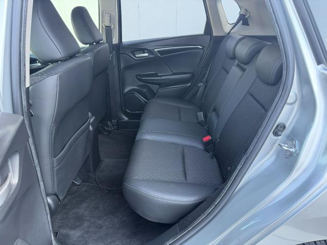 フィット 15XL ワンオーナー・あんしんパッケージ・ドラレコ・純ナビTV・Bluetooth・インターナビ・ETC・スマートキー・LED ドライブレコーダー LEDヘッド 1セグTV オートエアコン DVD ABS(53枚目)