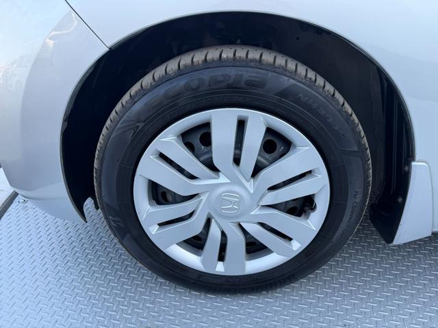 フィット 15XL ワンオーナー・あんしんパッケージ・ドラレコ・純ナビTV・Bluetooth・インターナビ・ETC・スマートキー・LED ドライブレコーダー LEDヘッド 1セグTV オートエアコン DVD ABS(62枚目)