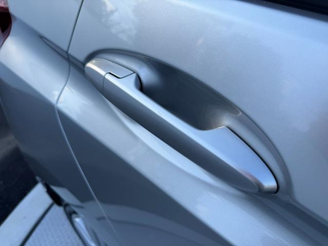 フィット 15XL ワンオーナー・あんしんパッケージ・ドラレコ・純ナビTV・Bluetooth・インターナビ・ETC・スマートキー・LED ドライブレコーダー LEDヘッド 1セグTV オートエアコン DVD ABS(66枚目)