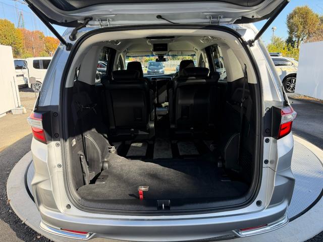 オデッセイハイブリッド ハイブリッドアブソルート・ホンダセンシングEXパック ワンオーナー・純ナビTV・Bluetooth・インターナビ・マルチビューカメラ・ETC・電動シート・オットマン・LED・AW 360°カメラ 両側自動スライドドア 盗難防止 キーレス サイドエアバッグ(65枚目)