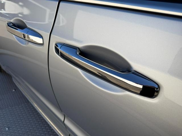 オデッセイハイブリッド ハイブリッドアブソルート・ホンダセンシングEXパック ワンオーナー・純ナビTV・Bluetooth・インターナビ・マルチビューカメラ・ETC・電動シート・オットマン・LED・AW 360°カメラ 両側自動スライドドア 盗難防止 キーレス サイドエアバッグ(76枚目)