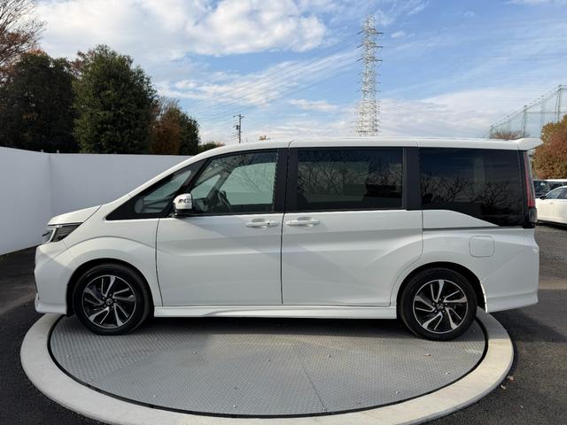 ステップワゴンスパーダ スパーダ・クールスピリットホンダセンシング　禁煙・ワンオーナー・ドラレコ・９インチ純ナビＴＶ・ルーフモニター・Ｂｌｕｅｔｏｏｔｈ・インターナビ・Ｒカメラ・ＥＴＣ・両パワスラ・スマートキー・シートヒーター・ＡＷ　サイドエアバック　バックモニタ（29枚目）