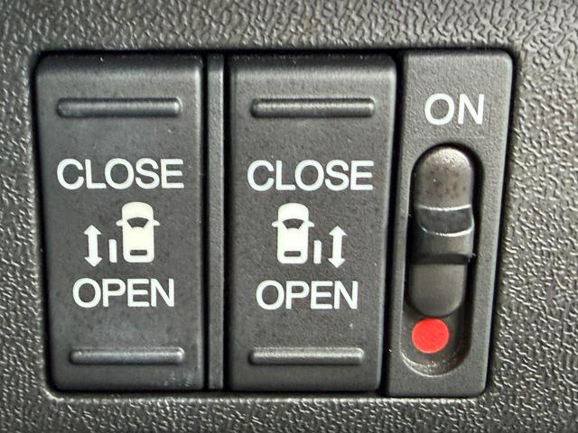 ステップワゴンスパーダ スパーダ・クールスピリットホンダセンシング　禁煙・ワンオーナー・ドラレコ・９インチ純ナビＴＶ・ルーフモニター・Ｂｌｕｅｔｏｏｔｈ・インターナビ・Ｒカメラ・ＥＴＣ・両パワスラ・スマートキー・シートヒーター・ＡＷ　サイドエアバック　バックモニタ（53枚目）