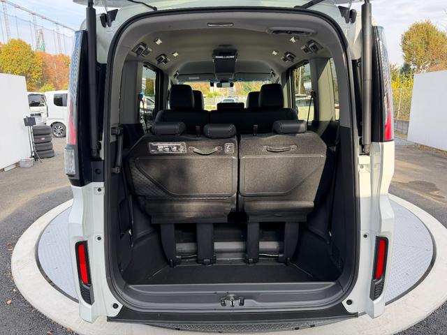 ステップワゴンスパーダ スパーダ・クールスピリットホンダセンシング　禁煙・ワンオーナー・ドラレコ・９インチ純ナビＴＶ・ルーフモニター・Ｂｌｕｅｔｏｏｔｈ・インターナビ・Ｒカメラ・ＥＴＣ・両パワスラ・スマートキー・シートヒーター・ＡＷ　サイドエアバック　バックモニタ（66枚目）