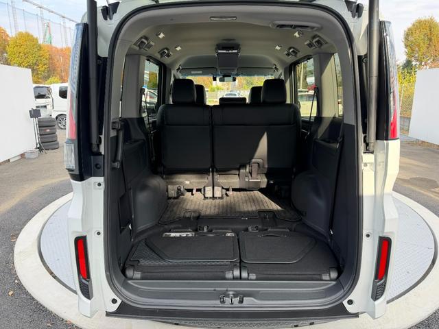 ステップワゴンスパーダ スパーダ・クールスピリットホンダセンシング　禁煙・ワンオーナー・ドラレコ・９インチ純ナビＴＶ・ルーフモニター・Ｂｌｕｅｔｏｏｔｈ・インターナビ・Ｒカメラ・ＥＴＣ・両パワスラ・スマートキー・シートヒーター・ＡＷ　サイドエアバック　バックモニタ（67枚目）