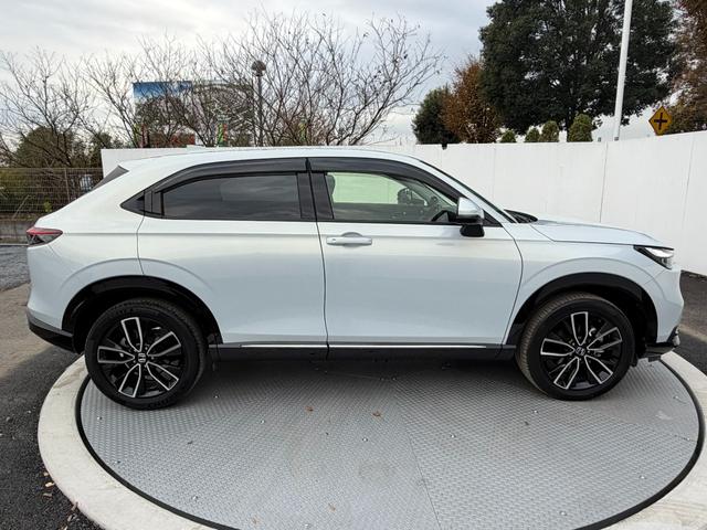 ヴェゼル e:HEVZ ワンオーナー・ドラレコ・障害物センサー・純ナビTV・Bluetooth・ホンダコネクト・マルチビューカメラ・ETC・AW 衝突回避支援ブレーキ機能 パノラミックビューモニター 1オナ スマキ Dレコ(25枚目)