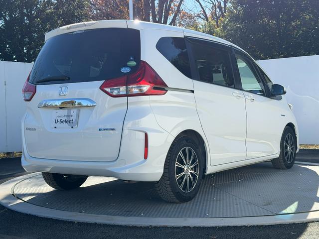 フリードハイブリッド ハイブリッド・Gホンダセンシング ワンオーナー・ドラレコ・9インチ・純ナビTV・Bluetooth・インターナビ・ルーフモニター・両パワスラ・スマートキー・LED 軽減ブレーキ キーフリーシステム 1オ-ナ- 記録簿 DVD再生可能(27枚目)
