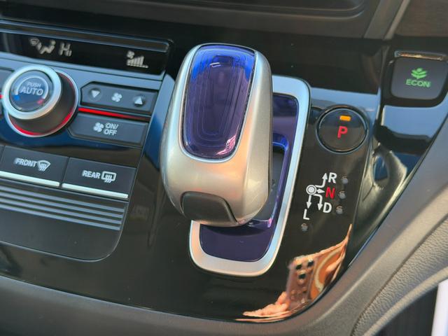 フリードハイブリッド ハイブリッド・Gホンダセンシング ワンオーナー・ドラレコ・9インチ・純ナビTV・Bluetooth・インターナビ・ルーフモニター・両パワスラ・スマートキー・LED 軽減ブレーキ キーフリーシステム 1オ-ナ- 記録簿 DVD再生可能(50枚目)