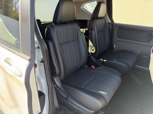 フリードハイブリッド ハイブリッド・Gホンダセンシング ワンオーナー・ドラレコ・9インチ・純ナビTV・Bluetooth・インターナビ・ルーフモニター・両パワスラ・スマートキー・LED 軽減ブレーキ キーフリーシステム 1オ-ナ- 記録簿 DVD再生可能(60枚目)