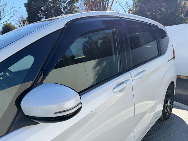 フリードハイブリッド ハイブリッド・Gホンダセンシング ワンオーナー・ドラレコ・9インチ・純ナビTV・Bluetooth・インターナビ・ルーフモニター・両パワスラ・スマートキー・LED 軽減ブレーキ キーフリーシステム 1オ-ナ- 記録簿 DVD再生可能(74枚目)