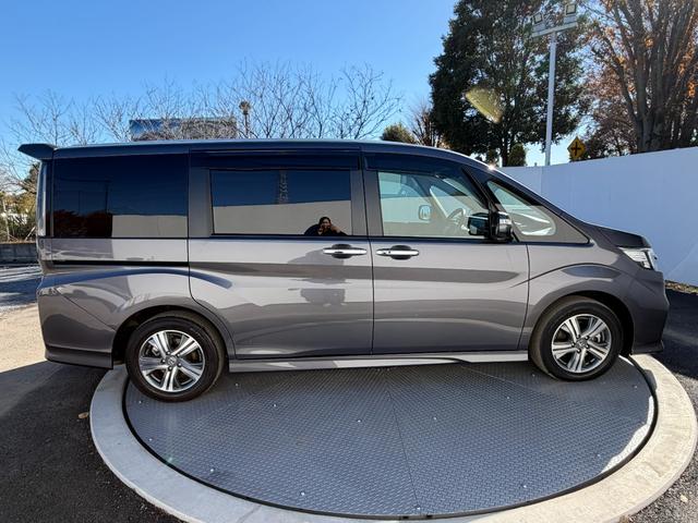 ステップワゴンスパーダ e:HEVスパーダG・EXホンダセンシング ワンオーナー・ドラレコ・9インチ純ナビTV・Bluetooth・インターナビ・Rカメラ・ETC・両パワスラ・シートヒーター・AW エアバック 地デジ クルコン サイドエアバッグ シ-トヒ-タ- ABS(25枚目)