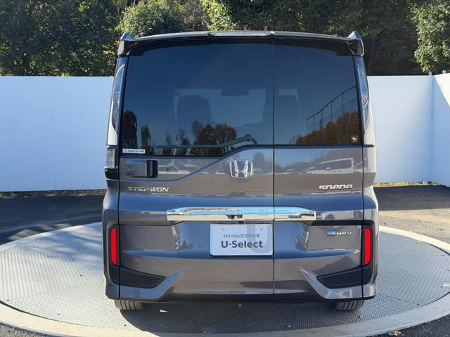 ステップワゴンスパーダ e:HEVスパーダG・EXホンダセンシング ワンオーナー・ドラレコ・9インチ純ナビTV・Bluetooth・インターナビ・Rカメラ・ETC・両パワスラ・シートヒーター・AW エアバック 地デジ クルコン サイドエアバッグ シ-トヒ-タ- ABS(27枚目)