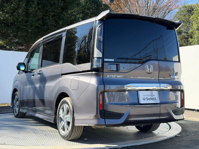 ステップワゴンスパーダ e:HEVスパーダG・EXホンダセンシング ワンオーナー・ドラレコ・9インチ純ナビTV・Bluetooth・インターナビ・Rカメラ・ETC・両パワスラ・シートヒーター・AW エアバック 地デジ クルコン サイドエアバッグ シ-トヒ-タ- ABS(28枚目)
