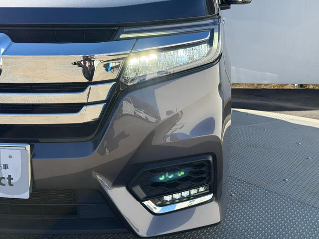 ステップワゴンスパーダ e:HEVスパーダG・EXホンダセンシング ワンオーナー・ドラレコ・9インチ純ナビTV・Bluetooth・インターナビ・Rカメラ・ETC・両パワスラ・シートヒーター・AW エアバック 地デジ クルコン サイドエアバッグ シ-トヒ-タ- ABS(30枚目)