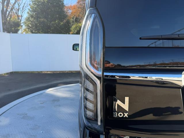 N-BOXカスタム G・Lホンダセンシング 禁煙・ワンオーナー・8インチ純ナビTV・Bluetooth・インターナビ・Rカメラ・ETC・シートヒーター・左パワスラ・スマートキー・AW 地デジTV 整備記録簿 助手席エアバッグ キーレス シートH(30枚目)