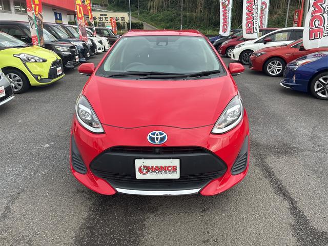 アクア Sスタイルブラック 純正SDナビ・フルセグ・CD・バックカメラ・プッシュスタート・スマートキー・Bluetooth・シートヒーター・アラウンドビューモニター・オートハイビーム・電動格納ミラー・トヨタセーフティセンス(4枚目)