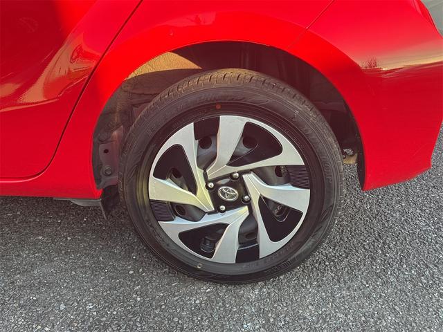 アクア Sスタイルブラック 純正SDナビ・フルセグ・CD・バックカメラ・プッシュスタート・スマートキー・Bluetooth・シートヒーター・アラウンドビューモニター・オートハイビーム・電動格納ミラー・トヨタセーフティセンス(11枚目)