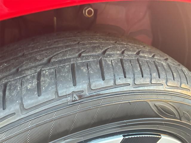 アクア Sスタイルブラック 純正SDナビ・フルセグ・CD・バックカメラ・プッシュスタート・スマートキー・Bluetooth・シートヒーター・アラウンドビューモニター・オートハイビーム・電動格納ミラー・トヨタセーフティセンス(14枚目)