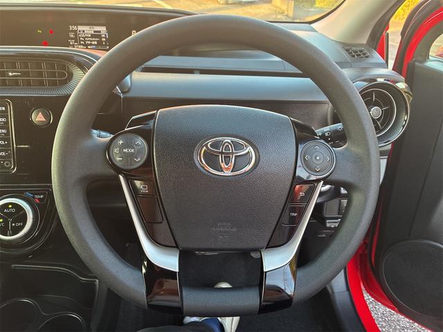 アクア Sスタイルブラック 純正SDナビ・フルセグ・CD・バックカメラ・プッシュスタート・スマートキー・Bluetooth・シートヒーター・アラウンドビューモニター・オートハイビーム・電動格納ミラー・トヨタセーフティセンス(30枚目)