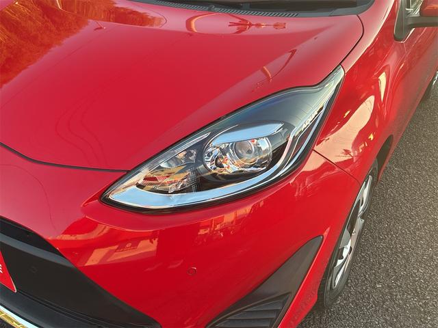 アクア Sスタイルブラック 純正SDナビ・フルセグ・CD・バックカメラ・プッシュスタート・スマートキー・Bluetooth・シートヒーター・アラウンドビューモニター・オートハイビーム・電動格納ミラー・トヨタセーフティセンス(49枚目)