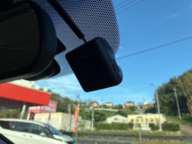 フリードハイブリッド ハイブリッド・Ｇホンダセンシング　純正ナビ　フルセグＴＶ　Ｂｌｕｅｔｏｏｔｈ　ＣＤ　ＤＶＤ再生可　ＥＴＣ　バックカメラ　ＨＤＭＩ　衝突軽減ブレーキ　両側電動スライドドア　ＬＥＤヘッドライト　ドライブレコーダー　ステアリングスイッチ（41枚目）