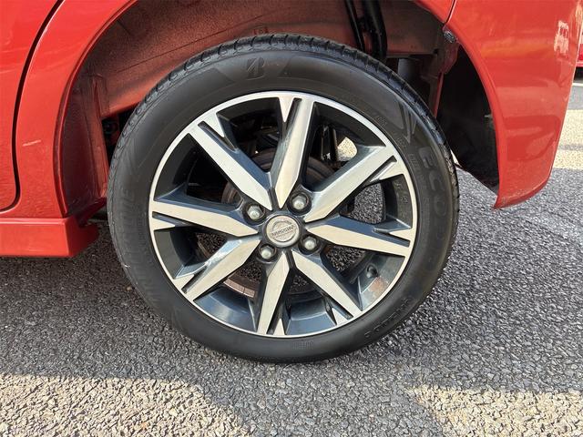 デイズルークス ハイウェイスター X Gパッケージ 純正SDナビ・フルセグ・ETC・Bluetooth・プッシュスタート・両側電動スライドドア・アイドリングストップ・アラウンドビューモニター・エマージェンシーブレーキ・ドライブレコーダー(12枚目)