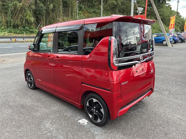 ルークス ハイウェイスター X 純正ナビ・CD・DVD・Bluetooth・プッシュスタート・スマートキー・ETC・アラウンドビューモニター・両側電動スライドドア・バックカメラ・エマージェンシーブレーキ・アイドリングストップ(9枚目)