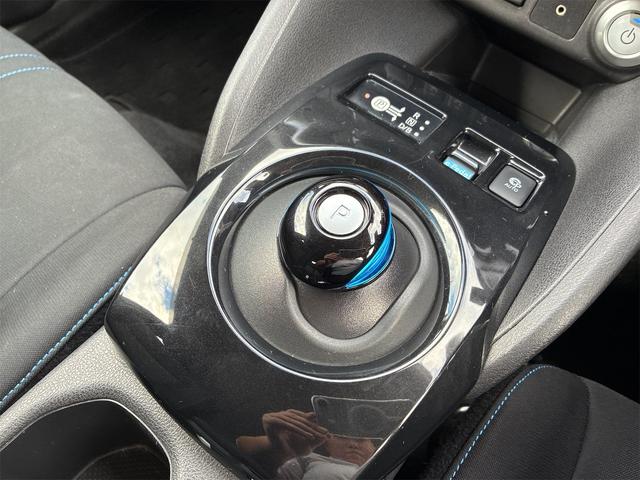 NISSAN LEAF G