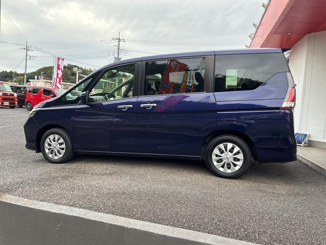 セレナ Ｓ　社外メモリーナビ・ＤＶＤ・Ｂｌｕｅｔｏｏｔｈ・ＥＴＣ・アラウンドビューモニター・クルーズコントロール・左電動スライドドア・プッシュスタート・スマートキー・エマージェンシーブレーキ（10枚目）