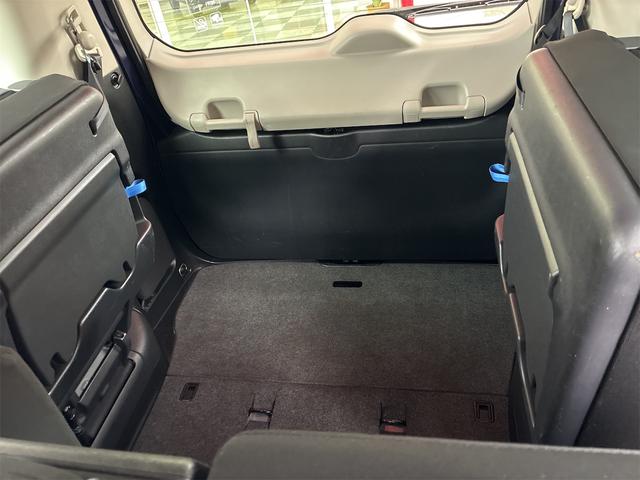 セレナ Ｓ　社外メモリーナビ・ＤＶＤ・Ｂｌｕｅｔｏｏｔｈ・ＥＴＣ・アラウンドビューモニター・クルーズコントロール・左電動スライドドア・プッシュスタート・スマートキー・エマージェンシーブレーキ（23枚目）