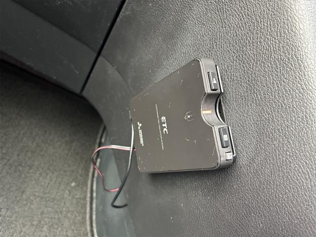 セレナ Ｓ　社外メモリーナビ・ＤＶＤ・Ｂｌｕｅｔｏｏｔｈ・ＥＴＣ・アラウンドビューモニター・クルーズコントロール・左電動スライドドア・プッシュスタート・スマートキー・エマージェンシーブレーキ（27枚目）