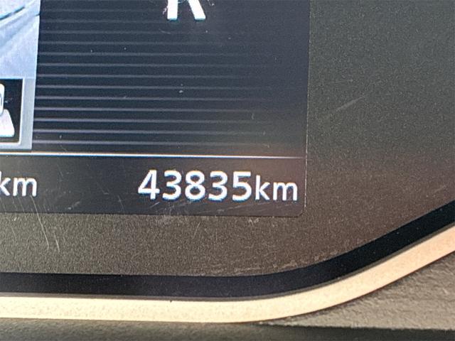 セレナ Ｓ　社外メモリーナビ・ＤＶＤ・Ｂｌｕｅｔｏｏｔｈ・ＥＴＣ・アラウンドビューモニター・クルーズコントロール・左電動スライドドア・プッシュスタート・スマートキー・エマージェンシーブレーキ（31枚目）